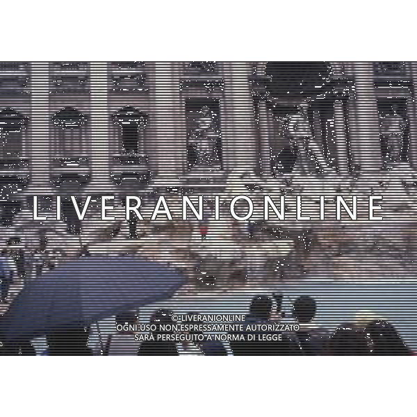 La Fontana di Trevi è la più grande e una fra le più note fontane di Roma e tra le più celebri fontane del mondo. AG ALDO LIVERANI SAS