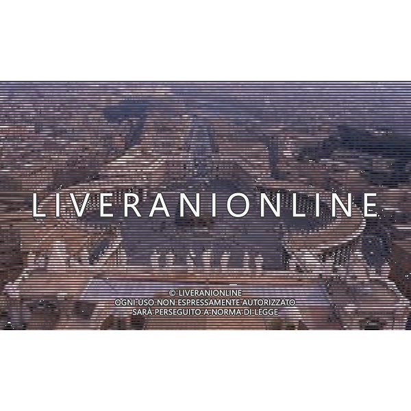 ROMA-PANORAMICHE CITTA\' NELLA FOTO PIAZZA SAN PIETRO AG ALDO LIVERANI SAS
