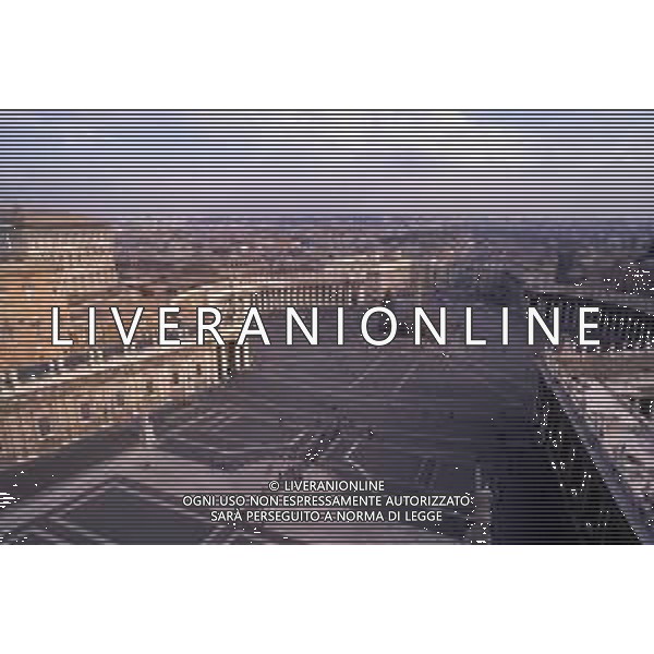 ROMA-PANORAMICHE CITTA\' NELLA FOTO PIAZZA SAN PIETRO AG ALDO LIVERANI SAS