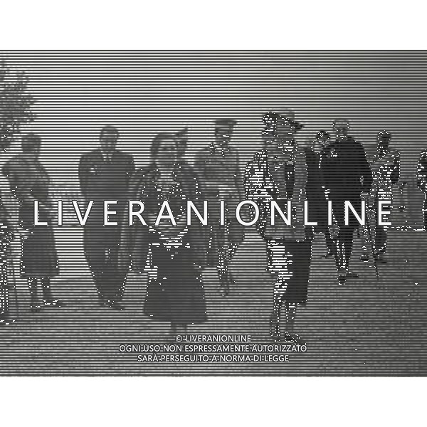 RETROSPETTIVA MARIA JOSE\' DI SAVOIA 1934 NELLA FOTO MARIA JOSE\' DI SAVOIA CON IL PRINCIPE UMBERTO DI SAVOIA AG ALDO LIVERANI SAS