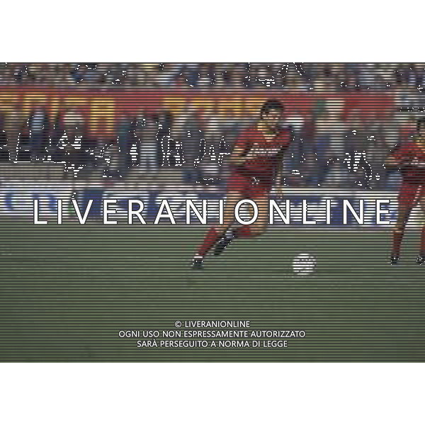 RETROSPETTIVA UBALDO RIGHETTI CALCIATORE NELLA FOTO UBALDO RIGHETTI CON LA MAGLIA DELLA ROMA CALCIO AG ALDO LIVERANI SAS