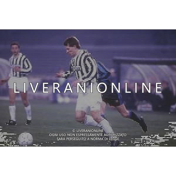 RETROSPETTIVA STEFAN REUTER CALCIATORE NELLA FOTO STEFAN REUTER CON LA MAGLIA DELLA JUVENTUS AG ALDO LIVERANI SAS