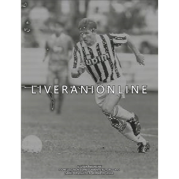 RETROSPETTIVA STEFAN REUTER CALCIATORE NELLA FOTO STEFAN REUTER CON LA MAGLIA DELLA JUVENTUS AG ALDO LIVERANI SAS