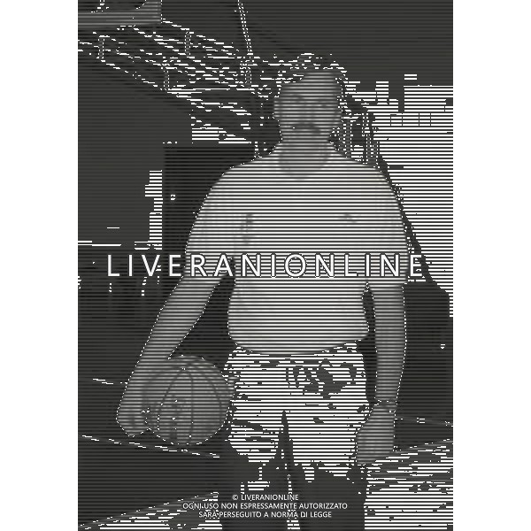 RETROSPETTIVA MIKE D\'ANTONI BASKET 1992-1993 NELLA FOTO MIKE D\'ANTONI ALLENATORE PHILIPS MILANO AG ALDO LIVERANI SAS 