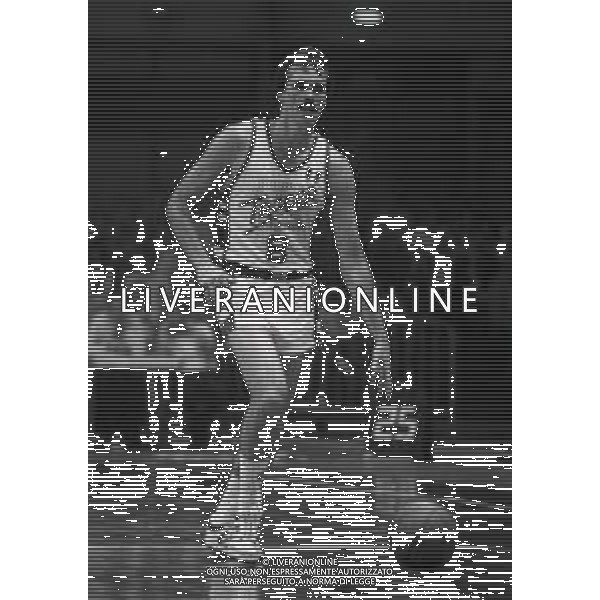 RETROSPETTIVA MIKE D\'ANTONI BASKET 1985-1986 NELLA FOTO MIKE D\'ANTONI CON LA MAGLIA DELLA TRACER MILANO AG ALDO LIVERANI SAS 