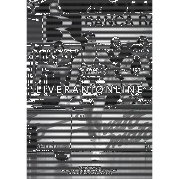 RETROSPETTIVA MIKE D\'ANTONI BASKET 1984-1985 NELLA FOTO MIKE D\'ANTONI CON LA MAGLIA DELLA SIMAC MILANO  AG ALDO LIVERANI SAS 