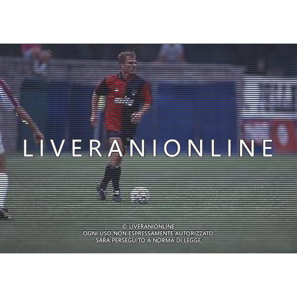 RETROSPETTIVA GENNARO ROUTOLO CALCIATORE NELLA FOTO RUOTOLO GENNARO CON LA MAGLIA DEL GENOA CALCIO AG ALDO LIVERANI SAS