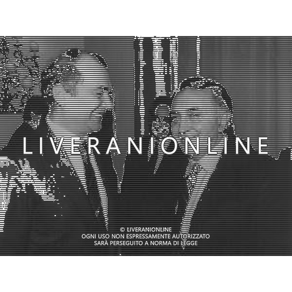 CORRADO FERLAINO, dirigente sportivo, ex proprietario del Napoli Calcio - RETROSPETTIVA nella foto CORRADO FERLAINO con il Presidente dell\'Inter Ernesto Pellegrini ©ARCHIVIO / AGENZIA ALDO LIVERANI SAS