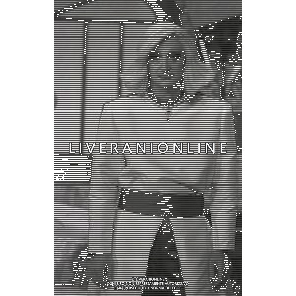 RETROSPETTIVA GIANFRANCO D\'ANGELO ATTORE NELLA FOTO GIANFRANCO D\'ANGELO NELLA TRASMISSIONE TELEVISIVA DRIVE IN NELL\'ANNO 1986 AG ALDO LIVERANI SAS