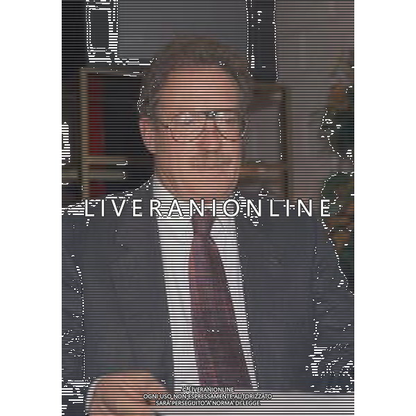 04-10-1996 MILANO FESTA DELLA NEVE ORGANIZZATA DALLA GAZZETTA DELLO SPORT NELLA FOTO MARIO COTELLI ALLENATORE DI SCI ALPINO AG ALDO LIVERANI SAS