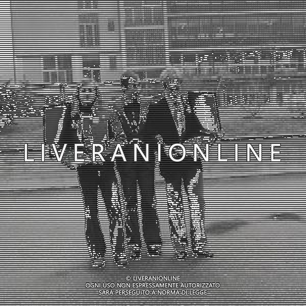 RETROSPETTIVA KLAUS DI BIASI NUOTATORE NELLA FOTO KLAUS DI BIASI NELL\'ANNO 1975  AG ALDO LIVERANI SAS 