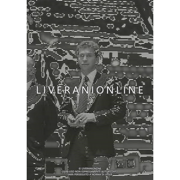 RETROSPETTIVA KLAUS DI BIASI NUOTATORE NELLA FOTO KLAUS DI BIASI NELL\'ANNO 1977 ALLA MANIFESTAZIONE CICLISTICA DELLA SEI GIORNI  AG ALDO LIVERANI SAS 