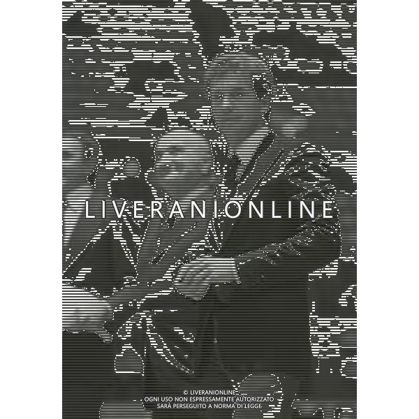 RETROSPETTIVA KLAUS DI BIASI NUOTATORE NELLA FOTO KLAUS DI BIASI NELL\'ANNO 1977 ALLA MANIFESTAZIONE CICLISTICA DELLA SEI GIORNI  AG ALDO LIVERANI SAS 