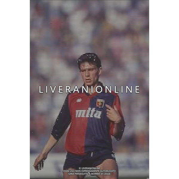 RETROSPETTIVA STEFANO ERANIO CALCIATORE NELLA FOTO STEFANO ERANIO CON LA MAGLIA DEL GENOA CALCIO AG ALDO LIVERANI SAS