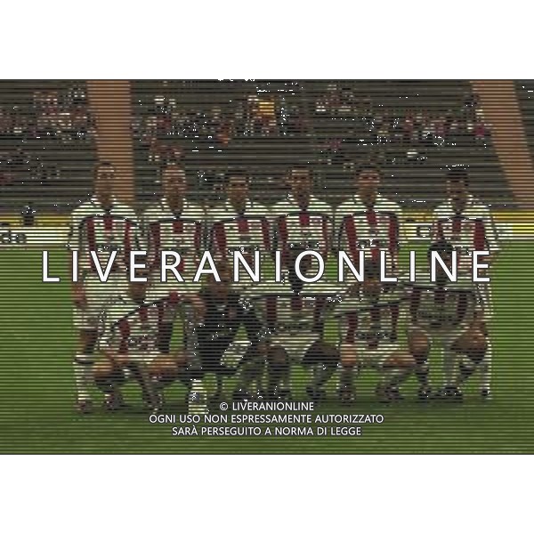 2000-2001 AMICHEVOLE BAYERN MONACO-GALATASARAY NELLA FOTO FORMAZIONE BAYERN MONACO AG ALDO LIVERANI SAS