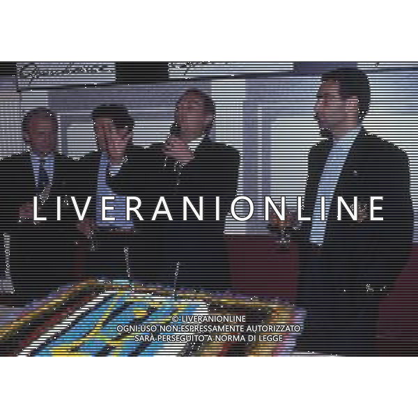 MILANO 1990-FESTA INTER PER LA VITTORIA DELLA COPPA UEFA NELLA FOTO GIOVANNI TRAPATTONI-GIUSEPPE BARESI ERNESTO PELLEGRINI E GIUSEPPE BERGOMI AG ALDO LIVERANI SAS