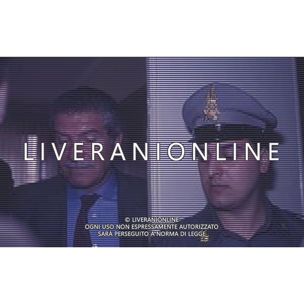 RETROSPETTIVA GIUSEPPE FARINA IMPRENDITORE E DIRIGENTE SPORTIVO NELLA FOTO GIUSEPPE FARINA IN CASERMA DALLA GUARDIA DI FINANZA PER IL CRAC FINANZIARIO NELL\'ANNO 1987 AG ALDO LIVERANI SAS