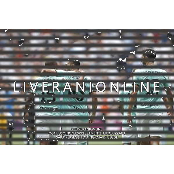 INTERNATIONAL CHAMPIONS CUP 2019 Tottenham Hotspur - Inter 04/08/2019 nella foto: esultanza finale inter - Joao Mario e danilo d\'ambrosio ©Claudio Zamagni/Agenzia Aldo Liverani s.a.s. final exultation of inter during International Champions Cup 2019 match between Tottenham Hotspur and F.C. Internazonale at Tottenham Hotspur Stadium in London on August 4 2019 photo credit by Claudio Zamagni/Aldo Liverani Photo Agency / AGENZIA ALDO LIVERANI SAS