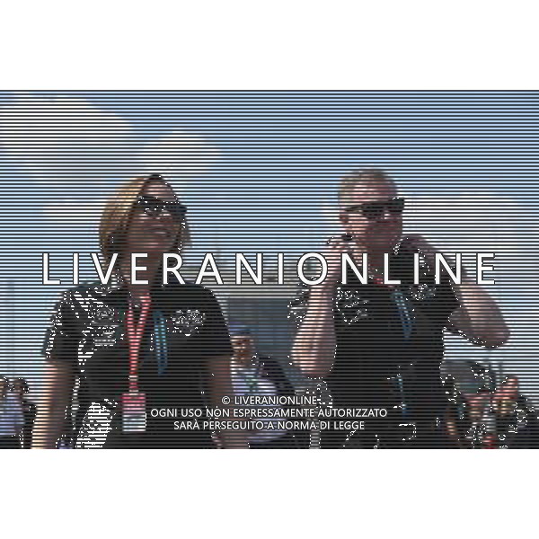 Claire Williams (GBR) Williams Racing Deputy Team Principal and Mike O\'Driscoll (GBR) Williams Group CEO on the grid. 04.08.2019. Formula 1 World Championship, Rd 12, Hungarian Grand Prix, Budapest, Hungary, Race Day. AG ALDO LIVERANI SAS-ONLY ITALY