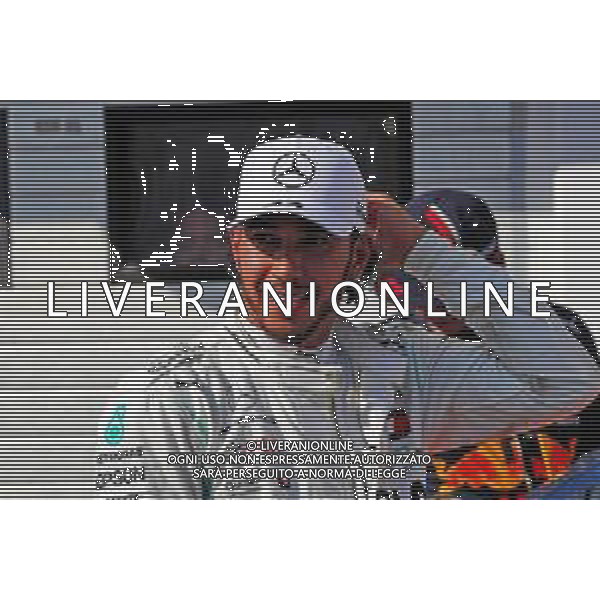 Race winner Lewis Hamilton (GBR) Mercedes AMG F1 celebrates in parc ferme. 04.08.2019. Formula 1 World Championship, Rd 12, Hungarian Grand Prix, Budapest, Hungary, Race Day. AG ALDO LIVERANI SAS-ONLY ITALY