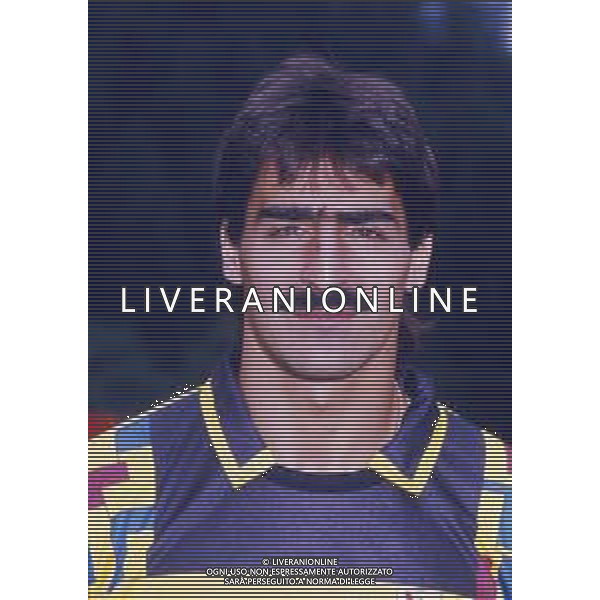 RETROSPETTIVA GIULIO NUCIARI CALCIATORE NELLA FOTO GIULIO NUCIARI CON LA MAGLIA DEL MONZA CALCIO NELL\'ANNO 1988-89 AG ALDO LIVERANI SAS