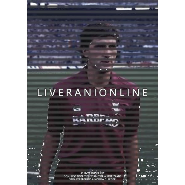 RETROSPETTIVA PAOLO BERUATTO CALCIATORE NELLA FOTO PAOLO BERUATTO CON LA MAGLIA DEL TORINO CALCIO AG ALDO LIVERANI SAS