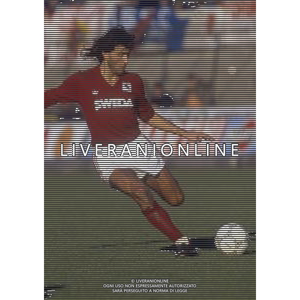 RETROSPETTIVA PAOLO BERUATTO CALCIATORE NELLA FOTO PAOLO BERUATTO CON LA MAGLIA DEL TORINO CALCIO AG ALDO LIVERANI SAS