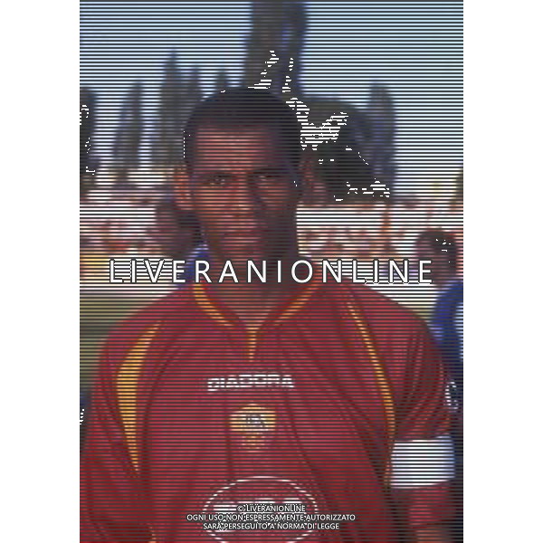 RETROSPETTIVA ALDAIR CALCIATORE NELLA FOTO ALDAIR CON LA MAGLIA DELLA ROMA CALCIO AG ALDO LIVERANI SAS