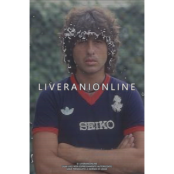 RETROSPETTIVA CLAUDIO ONOFRI CALCIATORE E ALLENATORE NELLA FOTO CLAUDIO ONOFRI CON LA MAGLIA DEL GENOA CALCIO AG ALDO LIVERANI SAS