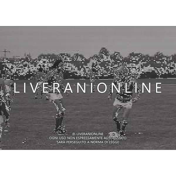 1974 CAMPIONATO DEL MONDO DI CALCIO GERMANIA 74 ALLENAMENTO NAZIONALE ITALIANA NELLA FOTO LUCIANO RE CECCONI E MAURO BELLUGI AG ALDO LIVERANI SAS