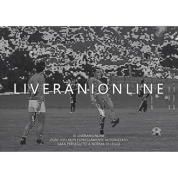 1974 CAMPIONATO DEL MONDO DI CALCIO GERMANIA 74 ALLENAMENTO NAZIONALE ITALIANA NELLA FOTO GIGI RIVA E GIANNI RIVERA AG ALDO LIVERANI SAS