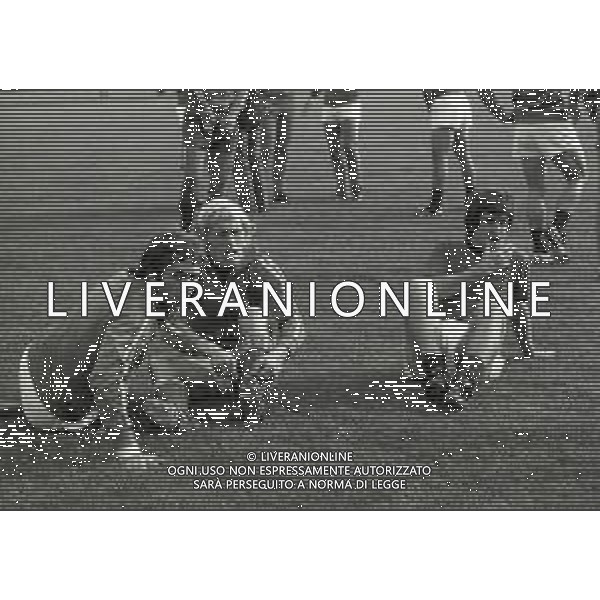 1974 CAMPIONATO DEL MONDO DI CALCIO GERMANIA 74 ALLENAMENTO NAZIONALE ITALIANA NELLA FOTO MAURO BELLUGI-GIANNI RIVERA ELUCIANO RE CECCONI AG ALDO LIVERANI SAS