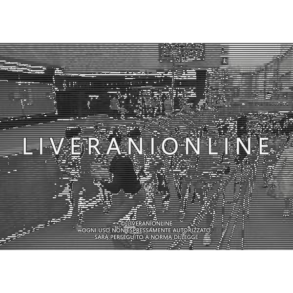 1974 CAMPIONATO DEL MONDO DI CALCIO GERMANIA 74 ALLENAMENTO NAZIONALE ITALIANA NELLA FOTO I GIOCATORI DELLA NAZIONALE ITALIANA PER LE VIE DELLA CITTA\' AG ALDO LIVERANI SAS