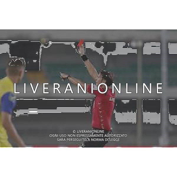 CHIEVO - RAVENNA secondo turno di Coppa Italia TIM CUP 11.08.2019 Nella foto L\'arbitro Riccardo Ros estrae il cartellino rosso per l\'espulsione di Luciano Foschi ©p.g. / AGENZIA ALDO LIVERANI SAS