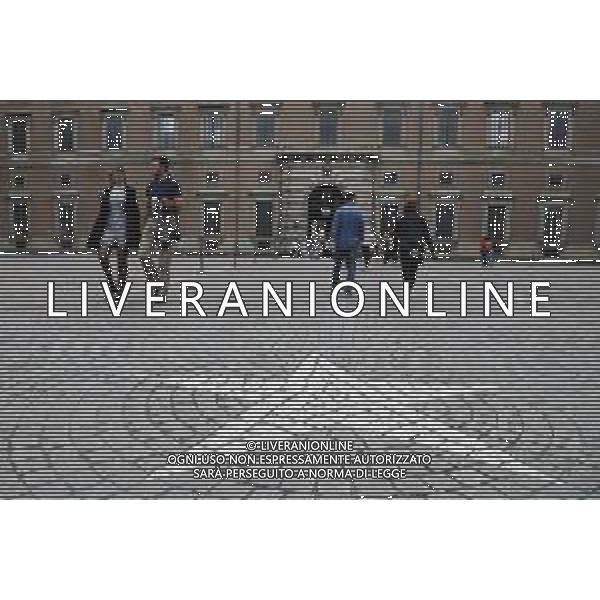Stoccolma - Città\' e Capitale della Svezia 13/08/2019 nella foto: la piazza all\'interno del palazzo reale ©Claudio Zamagni/Agenzia Aldo Liverani s.a.s. the little plaza of real palace in Stockholm City the first city of Sweden ©Claudio Zamagni/Aldo Liverani Photo Agency