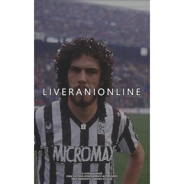 RETROSPETTIVA WALTER CASAGRANDE CALCIATORE NELLA FOTO WALTER CASAGRANDE CON LA MAGLIA DELL\'ASCOLI CALCIO AG ALDO LIVERANI SAS