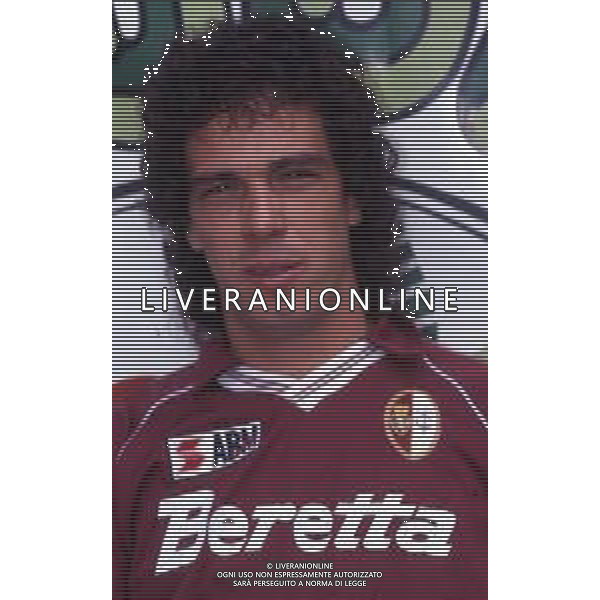 RETROSPETTIVA WALTER CASAGRANDE CALCIATORE NELLA FOTO WALTER CASAGRANDE CON LA MAGLIA DEL TORINO CALCIO AG ALDO LIVERANI SAS