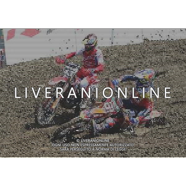 IMOLA SABATO 17 AGOSTO 2019 AUTODROMO ENZO E DINO FERRARI MOTOCROSS NELLA FOTO: MX2 SORPASSO DEL CAMPIONE MONDIALE JORGE PRADO FOTO GIANNI SANNA-AG ALDO LIVERANI SAS