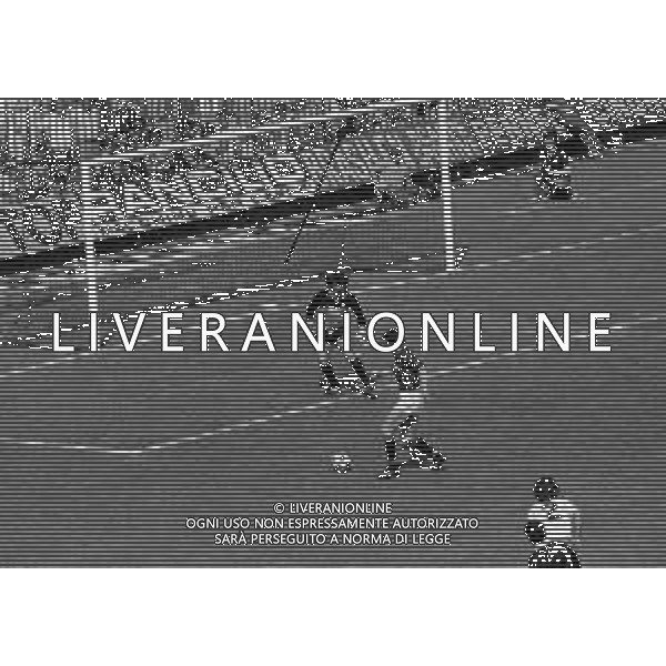 05-06-1983 MILANO-CAMPIONATO DI CALCIO SERIE B MILAN ATALANTA 1-0 NELLA FOTO JOE JORDAN E MIRKO BENEVELLI AG ALDO LIVERANI SAS