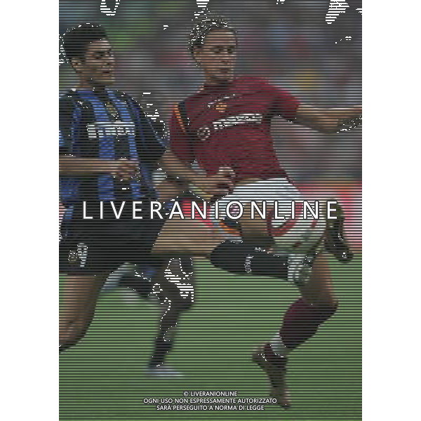 Milano 15 giugno 2005 Coppa Italia Tim Finale Inter - Roma nella foto: Cruz Julio Ricardo e Mexes Philippe foto Andry / Ag. Aldo Liverani