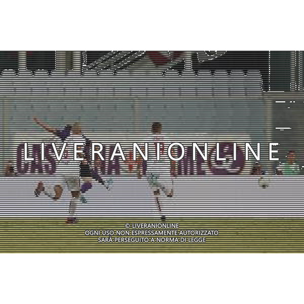 Fiorentina - Monza coppa Italia - 18/08/2019 nella foto: il primo gol di Vlahovic Dusan (acf Fiorentina) ©Claudio Zamagni/Agenzia Aldo Liverani s.a.s. first goal of Vlahovic Dusan (acf Fiorentina) during Italian\'s Cup soccer match between Acf Fiorentina and Monza at Artemio Franchi Stadium on August 18 2019 in Florence photo credit by Claudio Zamagni/Aldo Liverani Photo Agency / AGENZIA ALDO LIVERANI SAS