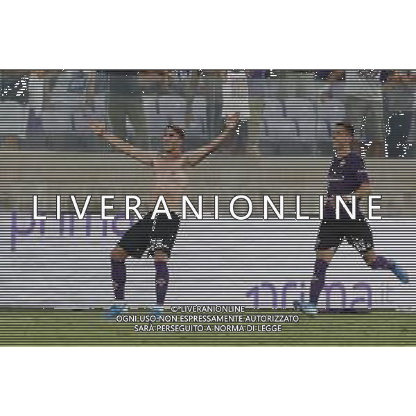 Fiorentina - Monza coppa Italia - 18/08/2019 nella foto: Esultanza Vlahovic Dusan (acf Fiorentina) dopo il goal ©Claudio Zamagni/Agenzia Aldo Liverani s.a.s. Vlahovic Dusan (acf Fiorentina) celebrates after scoring a goal during Italian\'s Cup soccer match between Acf Fiorentina and Monza at Artemio Franchi Stadium on August 18 2019 in Florence photo credit by Claudio Zamagni/Aldo Liverani Photo Agency / AGENZIA ALDO LIVERANI SAS