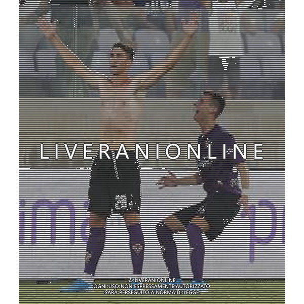 Fiorentina - Monza coppa Italia - 18/08/2019 nella foto: Esultanza Vlahovic Dusan (acf Fiorentina) dopo il goal ©Claudio Zamagni/Agenzia Aldo Liverani s.a.s. Vlahovic Dusan (acf Fiorentina) celebrates after scoring a goal during Italian\'s Cup soccer match between Acf Fiorentina and Monza at Artemio Franchi Stadium on August 18 2019 in Florence photo credit by Claudio Zamagni/Aldo Liverani Photo Agency / AGENZIA ALDO LIVERANI SAS