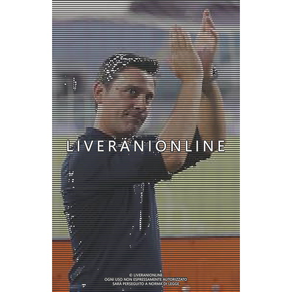 Fiorentina - Monza coppa Italia - 18/08/2019 nella foto: esultanza di Vincenzo Montella (fiorentina) a fine gara - applaude ai tifosi ©Claudio Zamagni/Agenzia Aldo Liverani s.a.s. Mister Vincenzo Montella (fiorentina) during Italian\'s Cup soccer match between Acf Fiorentina and Monza at Artemio Franchi Stadium on August 18 2019 in Florence photo credit by Claudio Zamagni/Aldo Liverani Photo Agency / AGENZIA ALDO LIVERANI SAS