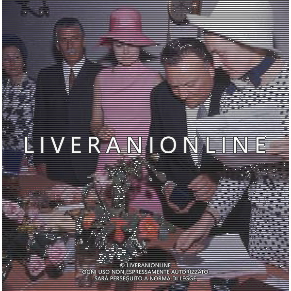 REALI PRINCIPATO DI MONACO - GRACE KELLY PRINCIPESSA DI MONACO - RETROSPETTIVA nella foto con Niso Fumagalli all\'inaugurazione del Roseto della Villa Reale di Monza nel 1970 come madrina d\'eccezione ©ARCHIVIO / AGENZIA ALDO LIVERANI SAS