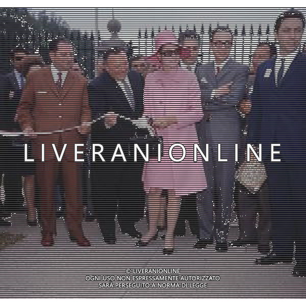 REALI PRINCIPATO DI MONACO - GRACE KELLY PRINCIPESSA DI MONACO - RETROSPETTIVA nella foto con Niso Fumagalli all\'inaugurazione del Roseto della Villa Reale di Monza nel 1970 come madrina d\'eccezione ©ARCHIVIO / AGENZIA ALDO LIVERANI SAS