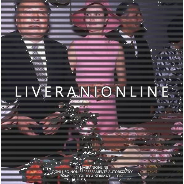 REALI PRINCIPATO DI MONACO - GRACE KELLY PRINCIPESSA DI MONACO - RETROSPETTIVA nella foto con Niso Fumagalli all\'inaugurazione del Roseto della Villa Reale di Monza nel 1970 come madrina d\'eccezione ©ARCHIVIO / AGENZIA ALDO LIVERANI SAS