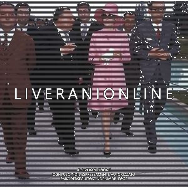 REALI PRINCIPATO DI MONACO - GRACE KELLY PRINCIPESSA DI MONACO - RETROSPETTIVA nella foto con Niso Fumagalli all\'inaugurazione del Roseto della Villa Reale di Monza nel 1970 come madrina d\'eccezione ©ARCHIVIO / AGENZIA ALDO LIVERANI SAS