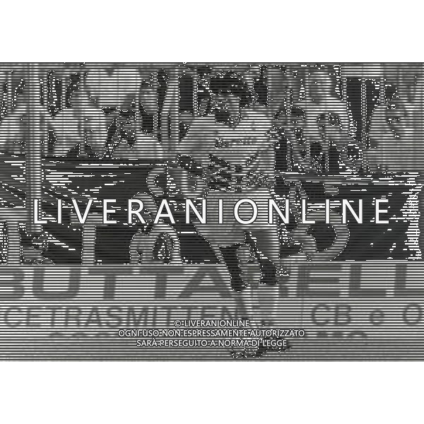 RETROSPETTIVA ROBERTO POLICANO CALCIATORE NELLA FOTO ROBERTO POLICANO CON LA MAGLIA DEL TORINO CALCIO AG ALDO LIVERANI SAS