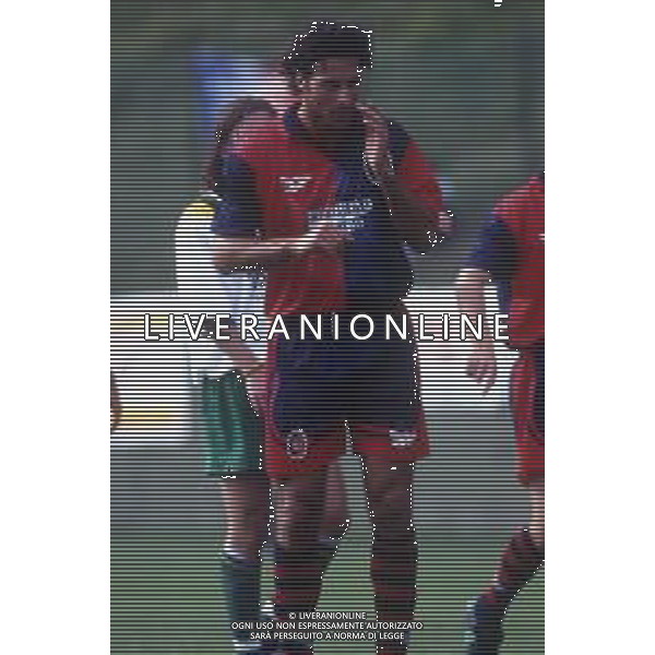 RETROSPETTIVA VEGA RAMON CALCIATORE NELLA FOTO VEGA RAMON CON LA MAGLIA DEL CAGLIARI CALCIO AG ALDO LIVERANI SAS